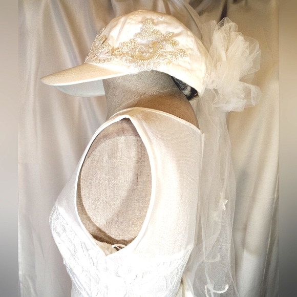 2 Pc: Lace Wedding Dress+ Cap Veil, White Sleeveless, Sequin & Beaded Cap, 4 - Picture 2 of 16